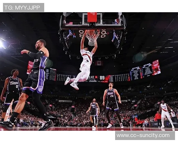 埃奇库姆13场比赛实现200分50篮板50助攻成NBA新星